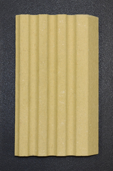 Leda Sandia Seitenstein links mittig unten