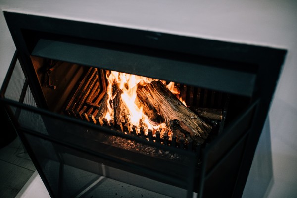 wade-lambert-QtjbeYJoWcY-unsplash