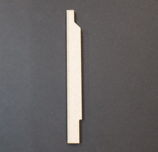 Aduro 13.1 Seitenstein rechts vorne