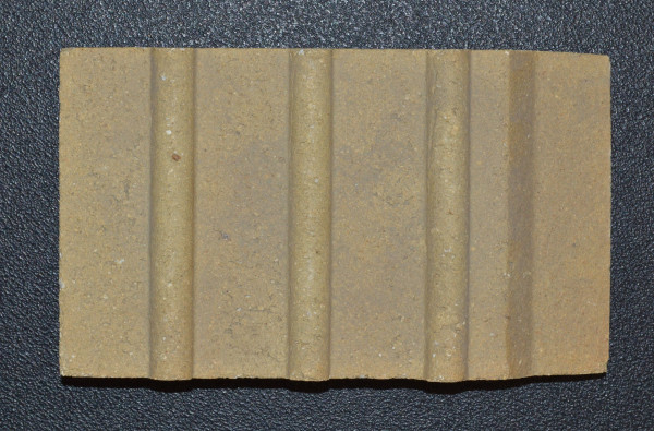 Leda Granat 600 E Seitenstein links hinten